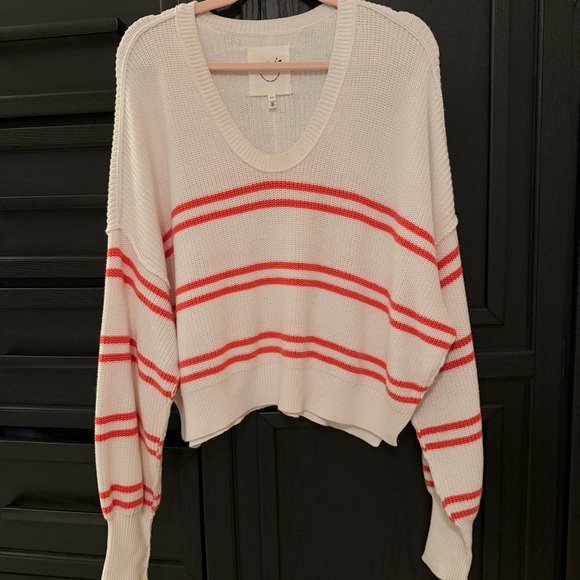 Aerie Women's White and Coral Striped Sweater - Picture 6 of 6